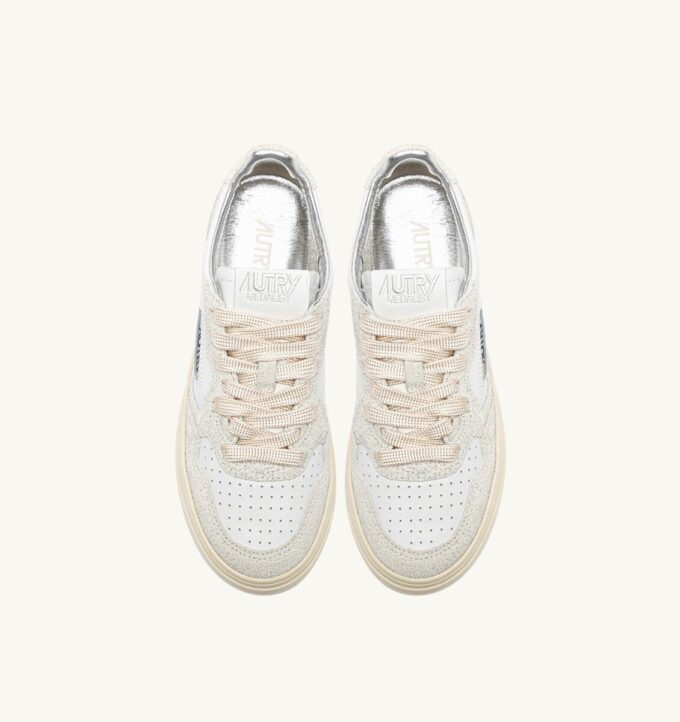 MEDALIST LOW SNEAKERS IN WHITE AND GLITTER LEATHER