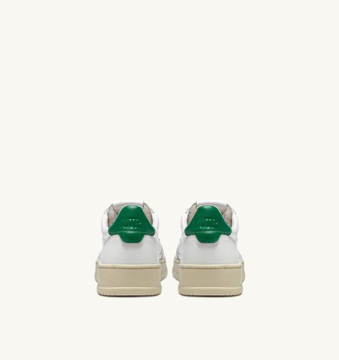 BASKETS MEDALIST LOW EN CUIR BLANC ET VERT BASKETS MEDALIST LOW EN CUIR BLANC ET VERT