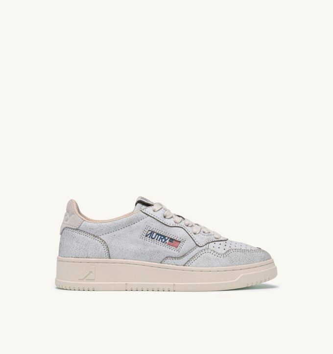 MEDALIST LOW SNEAKERS IN WHITE AND PINK TINT SCRAPED EFFECT SUEDE
