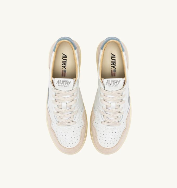 MEDALIST LOW SNEAKERS IN WHITE AND SILVER BLUE LEATHER SUEDE MEDALIST LOW SNEAKERS IN WHITE AND SILVER BLUE LEATHER SUEDE