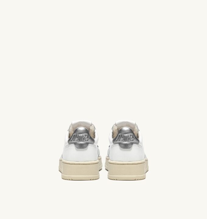 MEDALIST LOW SNEAKERS IN WHITE AND SILVER LEATHER MEDALIST LOW SNEAKERS IN WHITE AND SILVER LEATHER