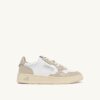 MEDALIST LOW SNEAKERS IN WHITE AND TIDAL FOAM LEATHER MEDALIST LOW SNEAKERS IN WHITE AND TIDAL FOAM LEATHER