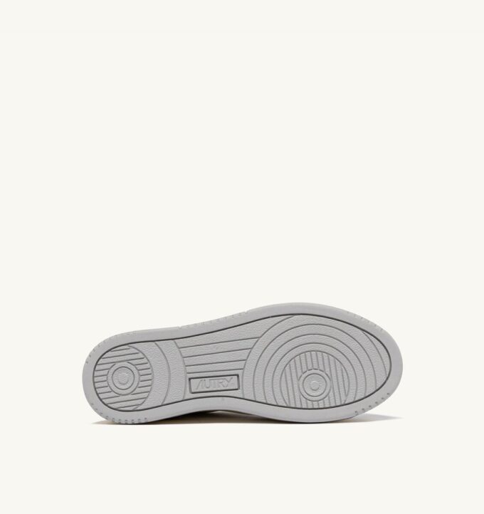 MEDALIST LOW SNEAKERS IN WHITE AND VAPOR LEATHER MEDALIST LOW SNEAKERS IN WHITE AND VAPOR LEATHER