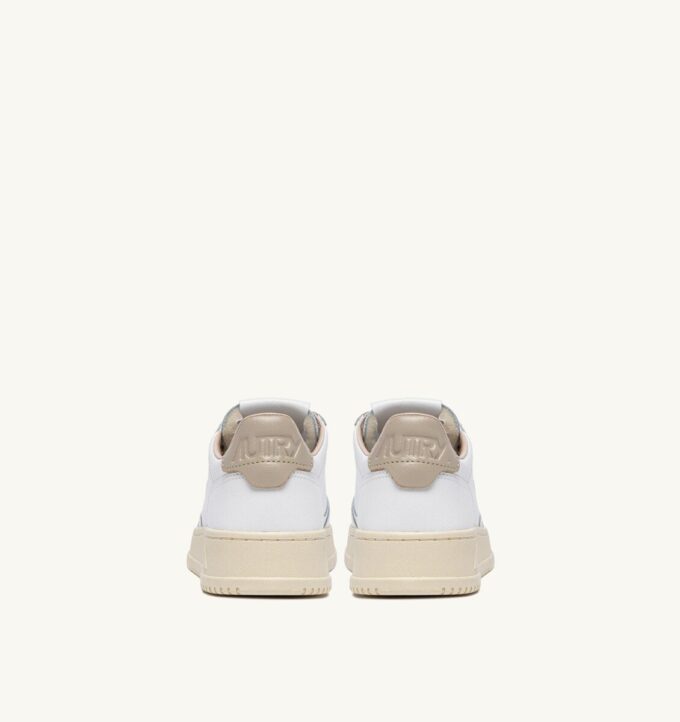 MEDALIST LOW SNEAKERS IN WHITE LEATHER AND TIDAL FOAM MEDALIST LOW SNEAKERS IN WHITE LEATHER AND TIDAL FOAM