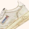 MEDALIST LOW SNEAKERS SUPER VINTAGE IN WHITE AND PLATINUM HAMMERED LEATHER