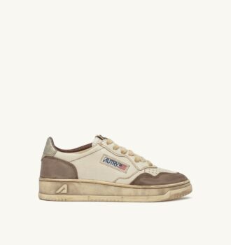 MEDALIST LOW SNEAKERS SUPER VINTAGE IN WHITE AND SILVER LEATHER AND BURNED SUEDE MEDALIST LOW SNEAKERS SUPER VINTAGE IN WHITE AND SILVER LEATHER AND BURNED SUEDE