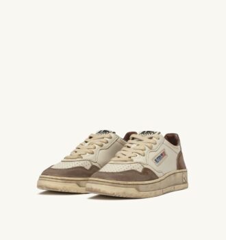 MEDALIST LOW SNEAKERS SUPER VINTAGE IN WHITE AND SILVER LEATHER AND BURNED SUEDE MEDALIST LOW SNEAKERS SUPER VINTAGE IN WHITE AND SILVER LEATHER AND BURNED SUEDE