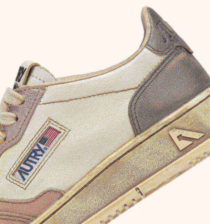 MEDALIST LOW SNEAKERS SUPER VINTAGE IN WHITE ROSE AND BLACKBOARD LEATHER