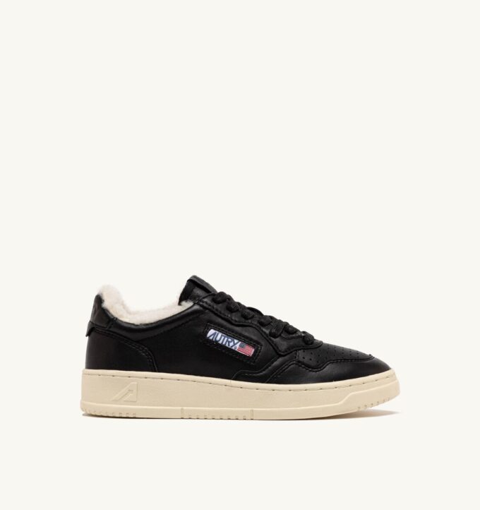 MEDALIST LOW SUPER SOFT SNEAKERS IN BLACK LEATHER MEDALIST LOW SUPER SOFT SNEAKERS IN BLACK LEATHER