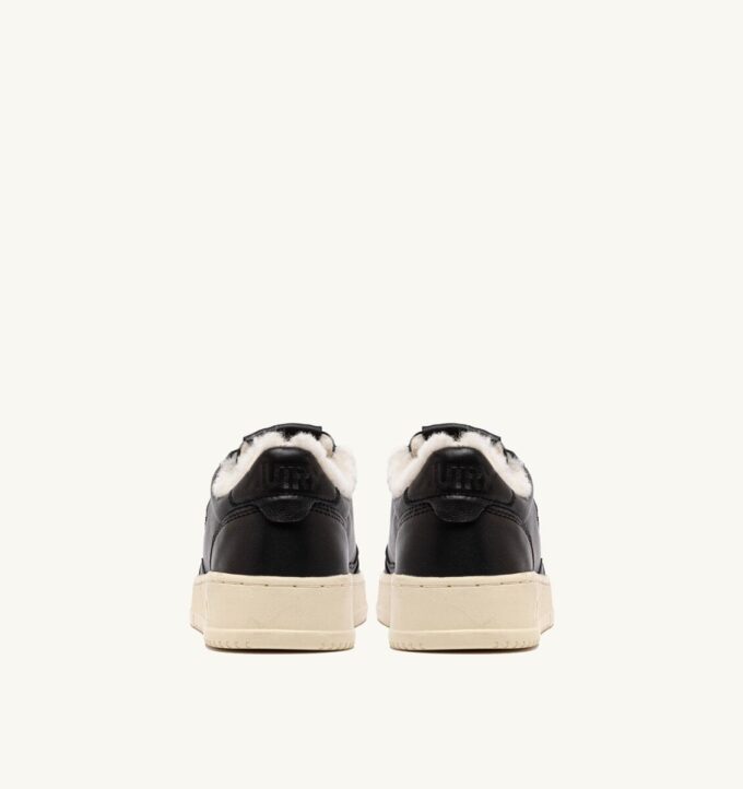 MEDALIST LOW SUPER SOFT SNEAKERS IN BLACK LEATHER MEDALIST LOW SUPER SOFT SNEAKERS IN BLACK LEATHER