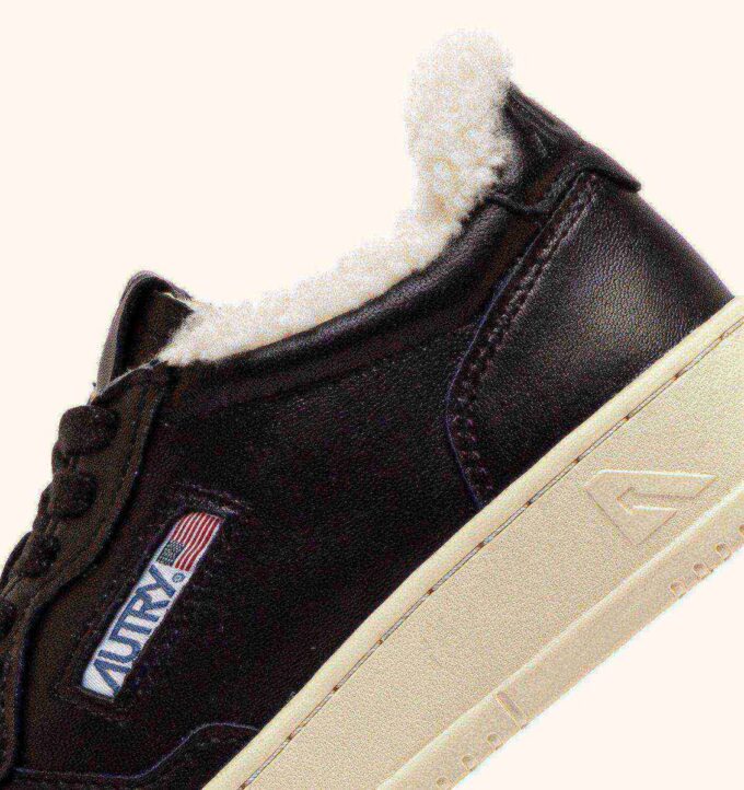 MEDALIST LOW SUPER SOFT SNEAKERS IN BLACK LEATHER MEDALIST LOW SUPER SOFT SNEAKERS IN BLACK LEATHER