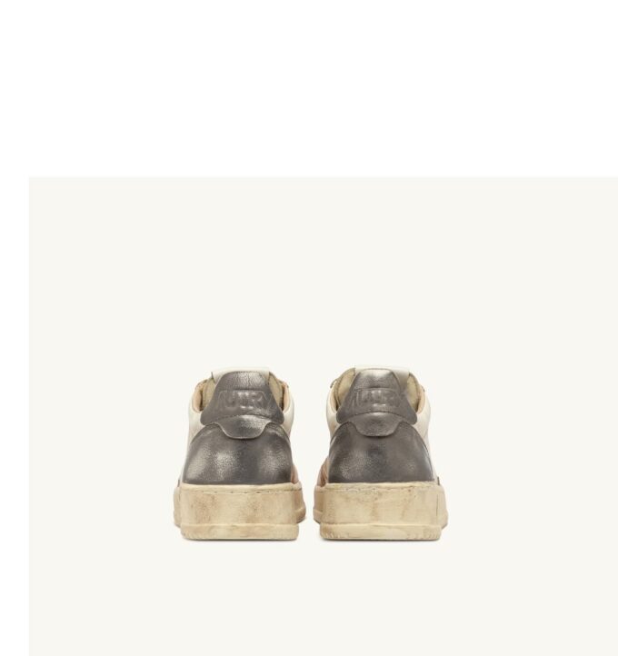 MEDALIST LOW SUPER VINTAGE SNEAKERS IN ORANGE AND GUN-METAL BRUSHED LEATHER MEDALIST LOW SUPER VINTAGE SNEAKERS IN ORANGE AND GUN-METAL BRUSHED LEATHER