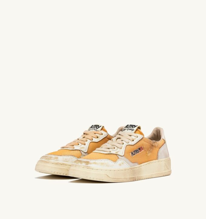 MEDALIST LOW SUPER VINTAGE SNEAKERS IN ORANGE AND WHITE LEATHER AND MESH