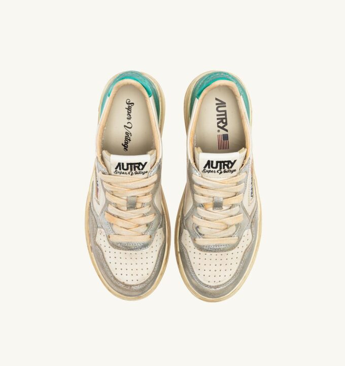 MEDALIST LOW SUPER VINTAGE SNEAKERS IN SILVER AND AQUA BRUSHED LEATHER