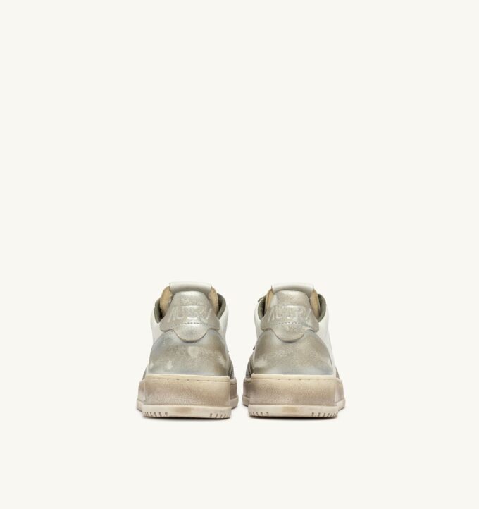 MEDALIST LOW SUPER VINTAGE SNEAKERS IN WHISPER WHITE GREEN AND SILVER MEDALIST LOW SUPER VINTAGE SNEAKERS IN WHISPER WHITE GREEN AND SILVER