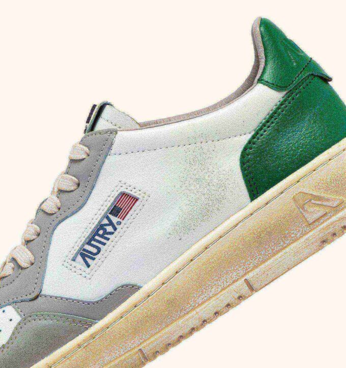 MEDALIST LOW SUPER VINTAGE SNEAKERS IN WHITE GREEN AND GRAY