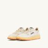 MEDALIST LOW SUPER VINTAGE SNEAKERS IN WHITE SCRUBBED LEATHER MEDALIST LOW SUPER VINTAGE SNEAKERS IN WHITE SCRUBBED LEATHER