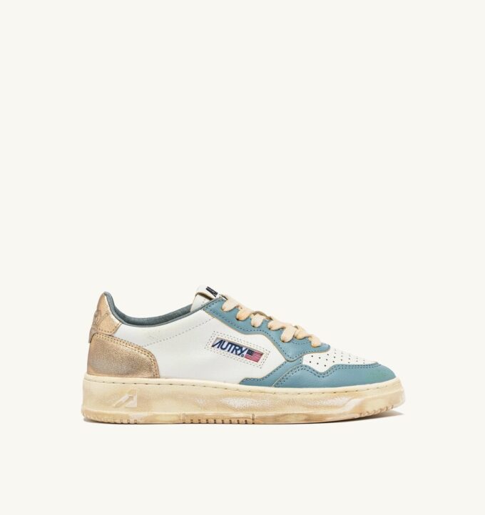 MEDALIST LOW SUPER VINTAGE SNEAKERS IN WHITE SILVER-BLUE AND PLATINUM MEDALIST LOW SUPER VINTAGE SNEAKERS IN WHITE SILVER-BLUE AND PLATINUM