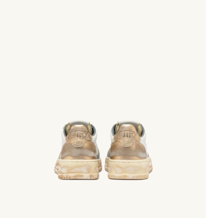 MEDALIST LOW SUPER VINTAGE SNEAKERS IN WHITE SILVER-BLUE AND PLATINUM MEDALIST LOW SUPER VINTAGE SNEAKERS IN WHITE SILVER-BLUE AND PLATINUM