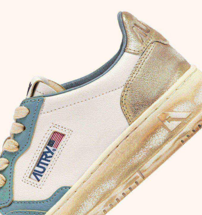 MEDALIST LOW SUPER VINTAGE SNEAKERS IN WHITE SILVER-BLUE AND PLATINUM MEDALIST LOW SUPER VINTAGE SNEAKERS IN WHITE SILVER-BLUE AND PLATINUM