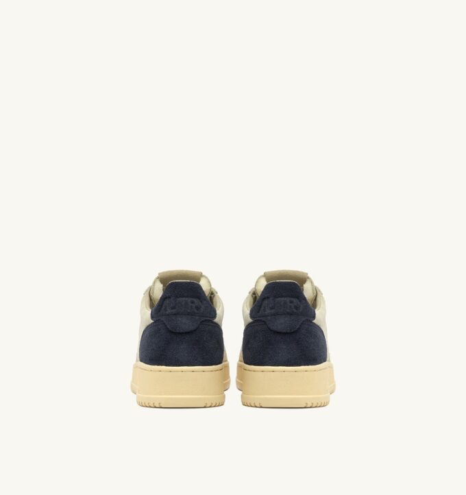 MEDALIST LOW TRICOLOR SNEAKERS IN BEIGE ECRU AND SPACE BLUE SUEDE