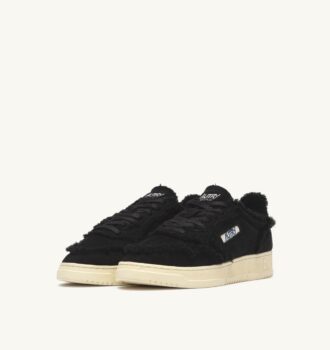 MEDALIST MUTTON SNEAKERS IN BLACK SUEDE AND SHEARLING MEDALIST MUTTON SNEAKERS IN BLACK SUEDE AND SHEARLING