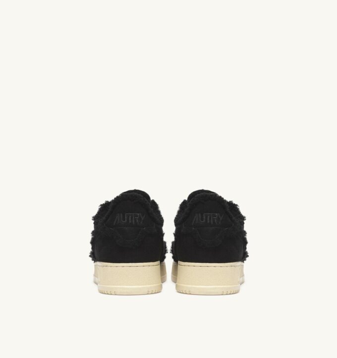 MEDALIST MUTTON SNEAKERS IN BLACK SUEDE AND SHEARLING