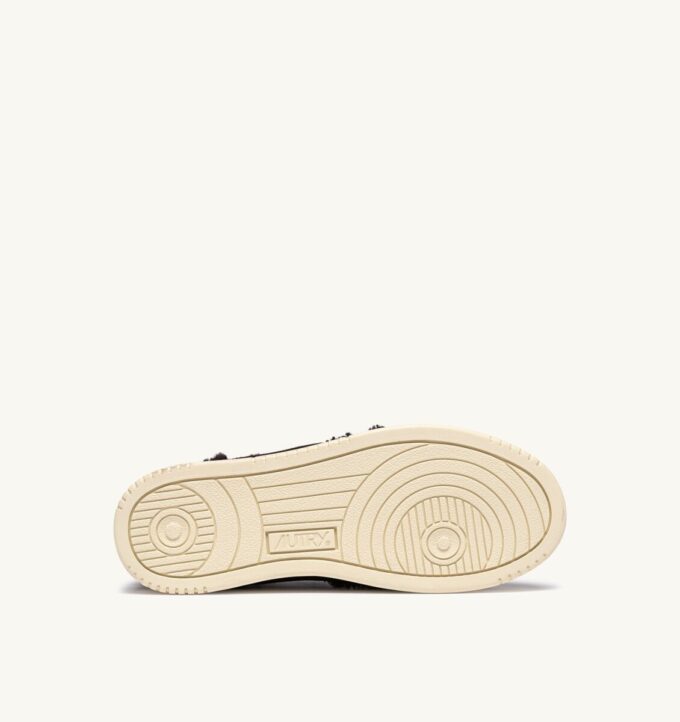 MEDALIST MUTTON SNEAKERS IN BROWN SUEDE AND SHEARLING