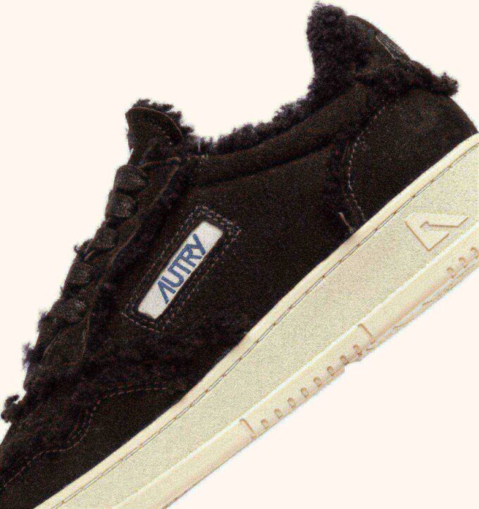 MEDALIST MUTTON SNEAKERS IN BROWN SUEDE AND SHEARLING