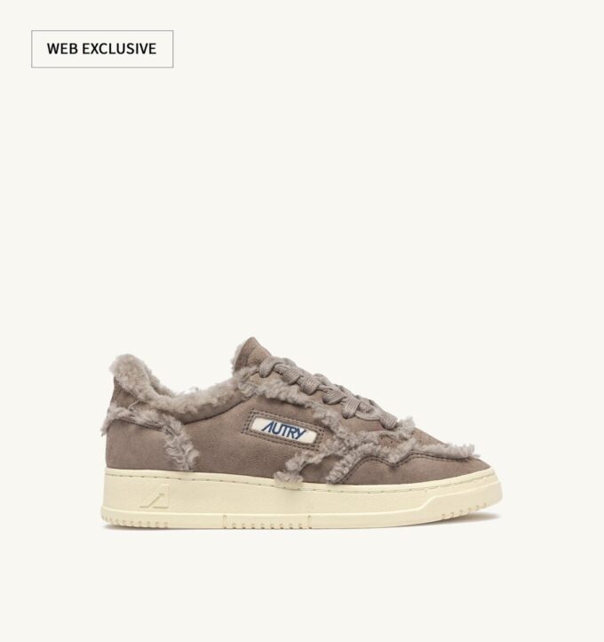 MEDALIST MUTTON SNEAKERS IN TAUPE SUEDE AND SHEARLING