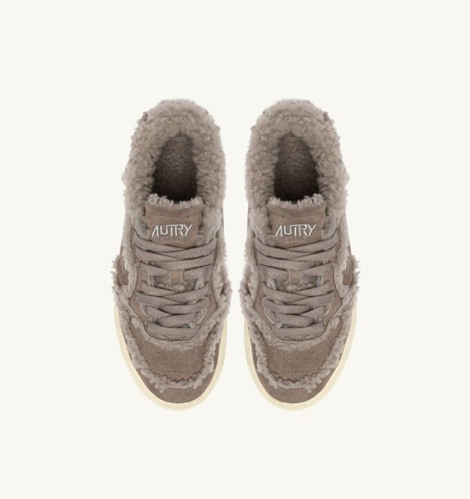 MEDALIST MUTTON SNEAKERS IN TAUPE SUEDE AND SHEARLING