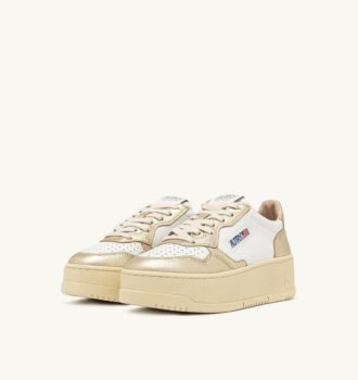 MEDALIST PLATFORM SNEAKERS IN WHITE AND PLATINUM LEATHER