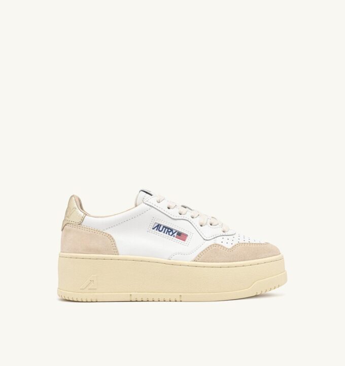 MEDALIST PLATFORM SNEAKERS IN WHITE AND PLATINUM SUEDE AND LEATHER