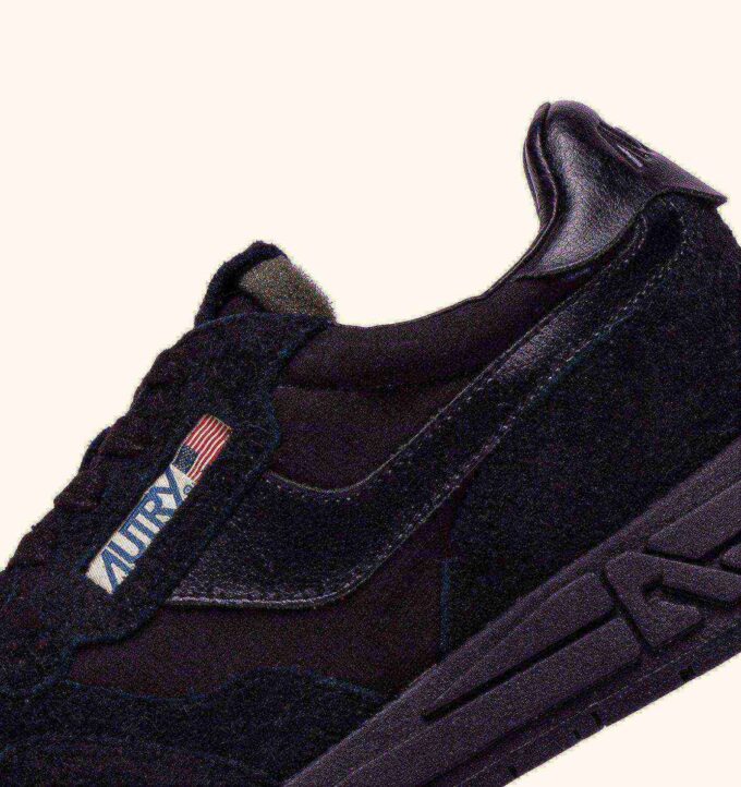 REELWIND LOW SNEAKERS IN BLACK NYLON AND SUEDE REELWIND LOW SNEAKERS IN BLACK NYLON AND SUEDE