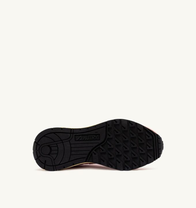 REELWIND LOW SNEAKERS IN BLOSSOM AND MOLTEN LAVA SUEDE AND MESH