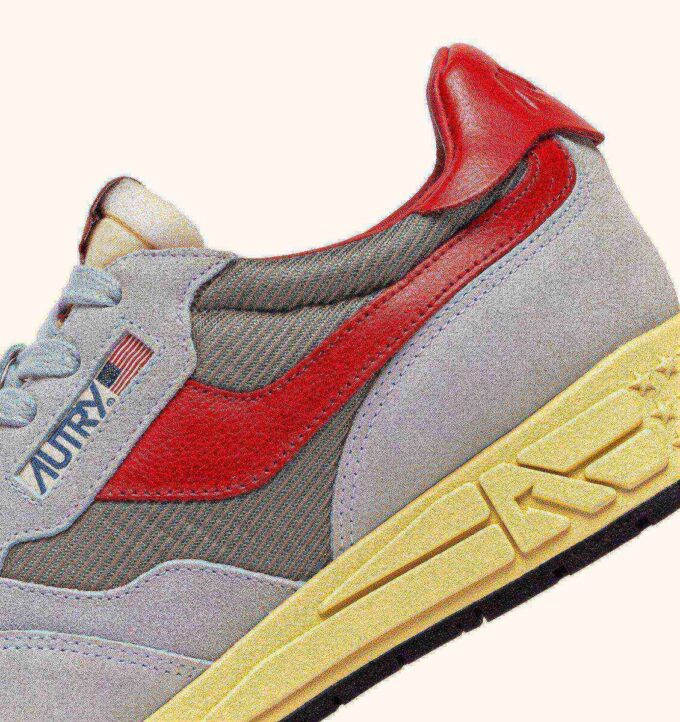 REELWIND LOW SNEAKERS IN GRAY AND MOON SUEDE AND MESH REELWIND LOW SNEAKERS IN GRAY AND MOON SUEDE AND MESH