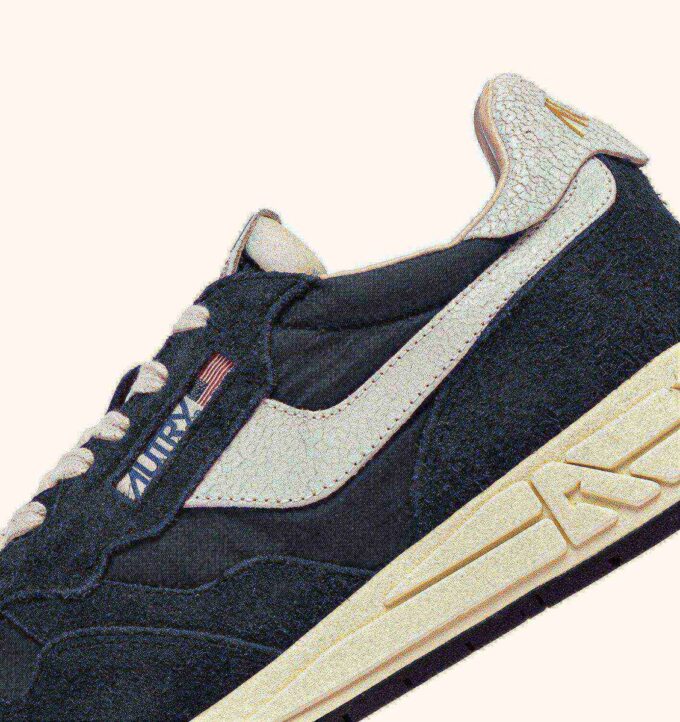 REELWIND LOW SNEAKERS IN NYLON AND SUEDE BLUE SPACE AND WHITE REELWIND LOW SNEAKERS IN NYLON AND SUEDE BLUE SPACE AND WHITE