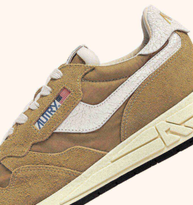 REELWIND LOW SNEAKERS IN NYLON AND SUEDE MUSTARD AND WHITE REELWIND LOW SNEAKERS IN NYLON AND SUEDE MUSTARD AND WHITE