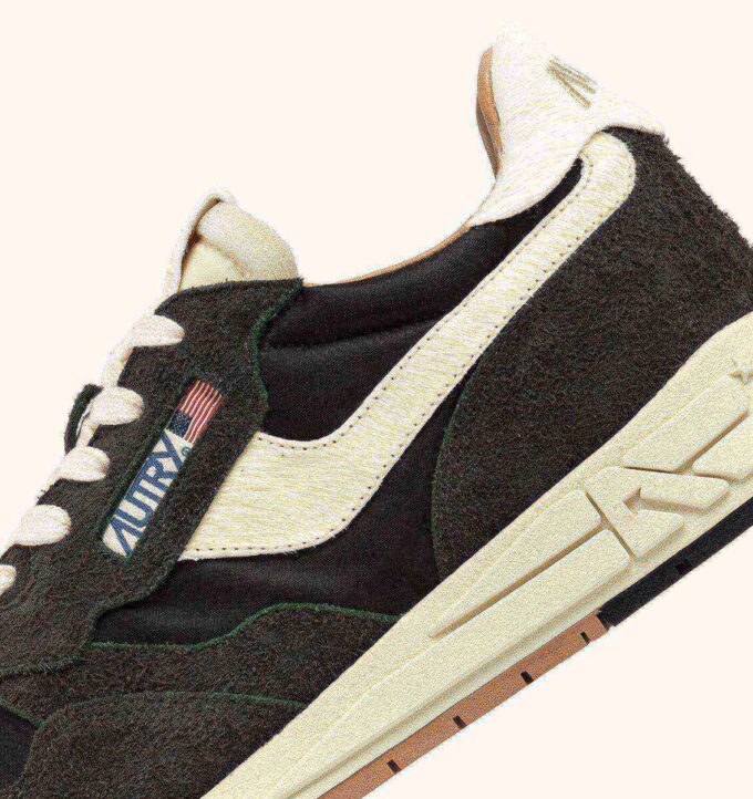 REELWIND LOW SNEAKERS IN PEAT AND NUT SUEDE AND NYLON