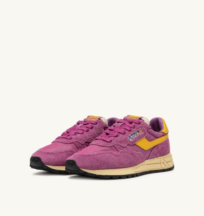 REELWIND LOW SNEAKERS IN ROSÈ SORBET AND CALENDULA SUEDE AND NYLON REELWIND LOW SNEAKERS IN ROSÈ SORBET AND CALENDULA SUEDE AND NYLON