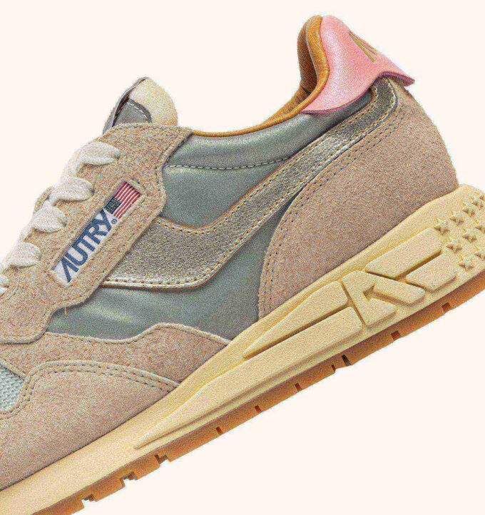 REELWIND LOW SNEAKERS IN SILVER PLATINUM REFLECTIVE NYLON AND SUEDE