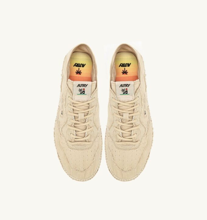 SANDY ESPADRILLES IN IVORY CANVAS SANDY ESPADRILLES IN IVORY CANVAS