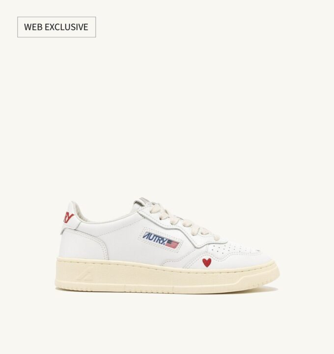 SNEAKERS MEDALIST ‘LOVE’ IN WHITE AND RED LEATHER