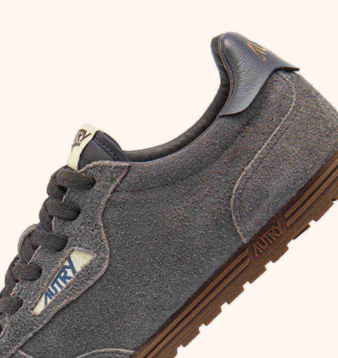 SNEAKERS WINDSPIN IN AVION SUEDE SNEAKERS WINDSPIN IN AVION SUEDE