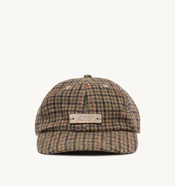 UNISEX BASEBALL CAP WITH LOGO PATCH