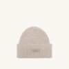 UNISEX BEANIE WITH LOGO PATCH