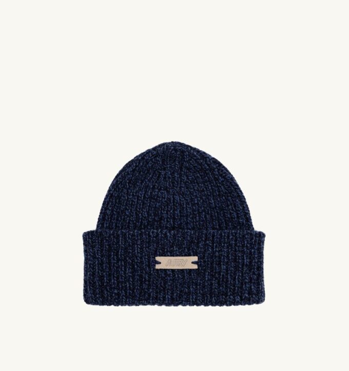 UNISEX BEANIE WITH LOGO PATCH