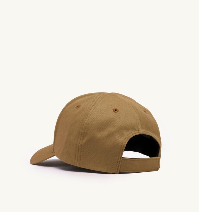 UNISEX EMBROIDERED CONTRAST LOGO BASEBALL CAP