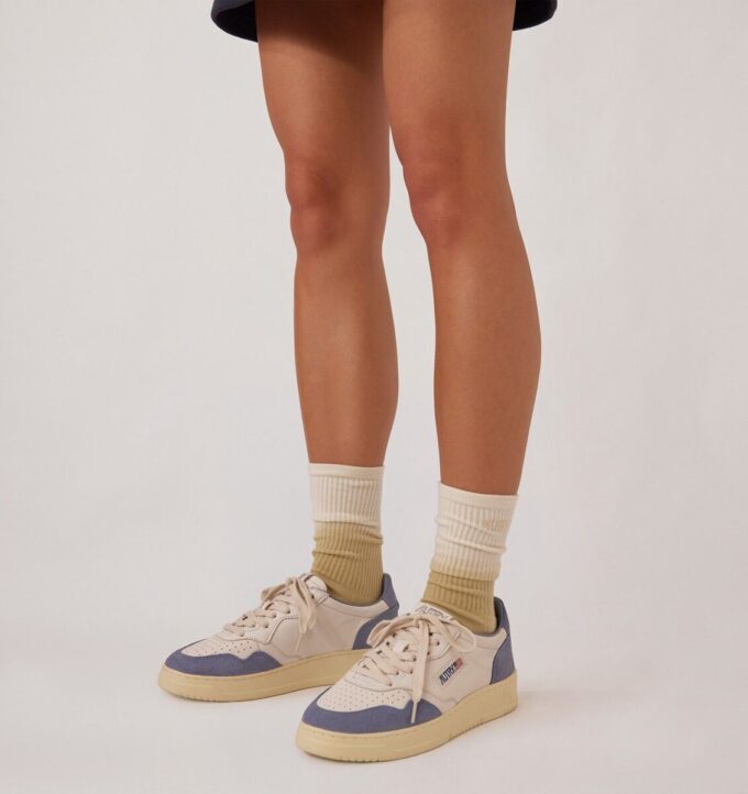 BASKETS MEDALIST LOW EN DAIM ET CUIR BLANC ET CLAUDIA