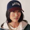 UNISEX TWO-TONE BASEBALL CAP WITH EMBROIDERED LOGO